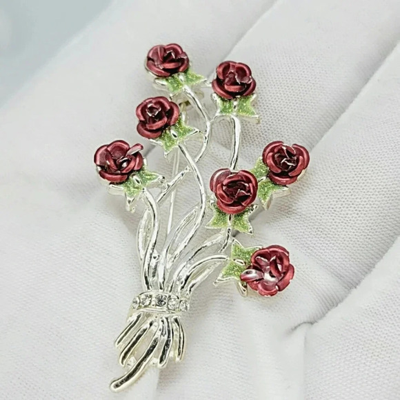 Vintage Bunch of Roses Pin - Picture 1 of 5